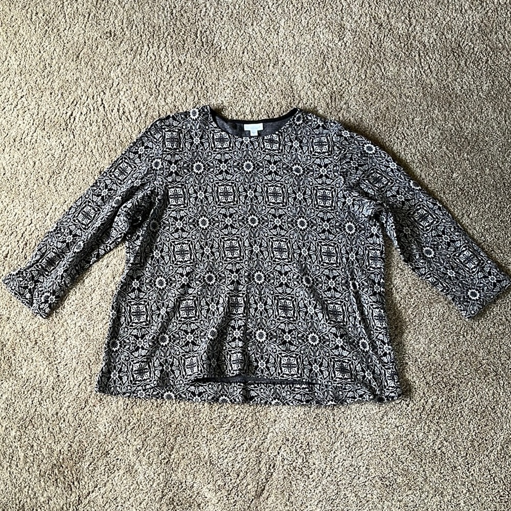 J.Jill Black and White Patterned Top